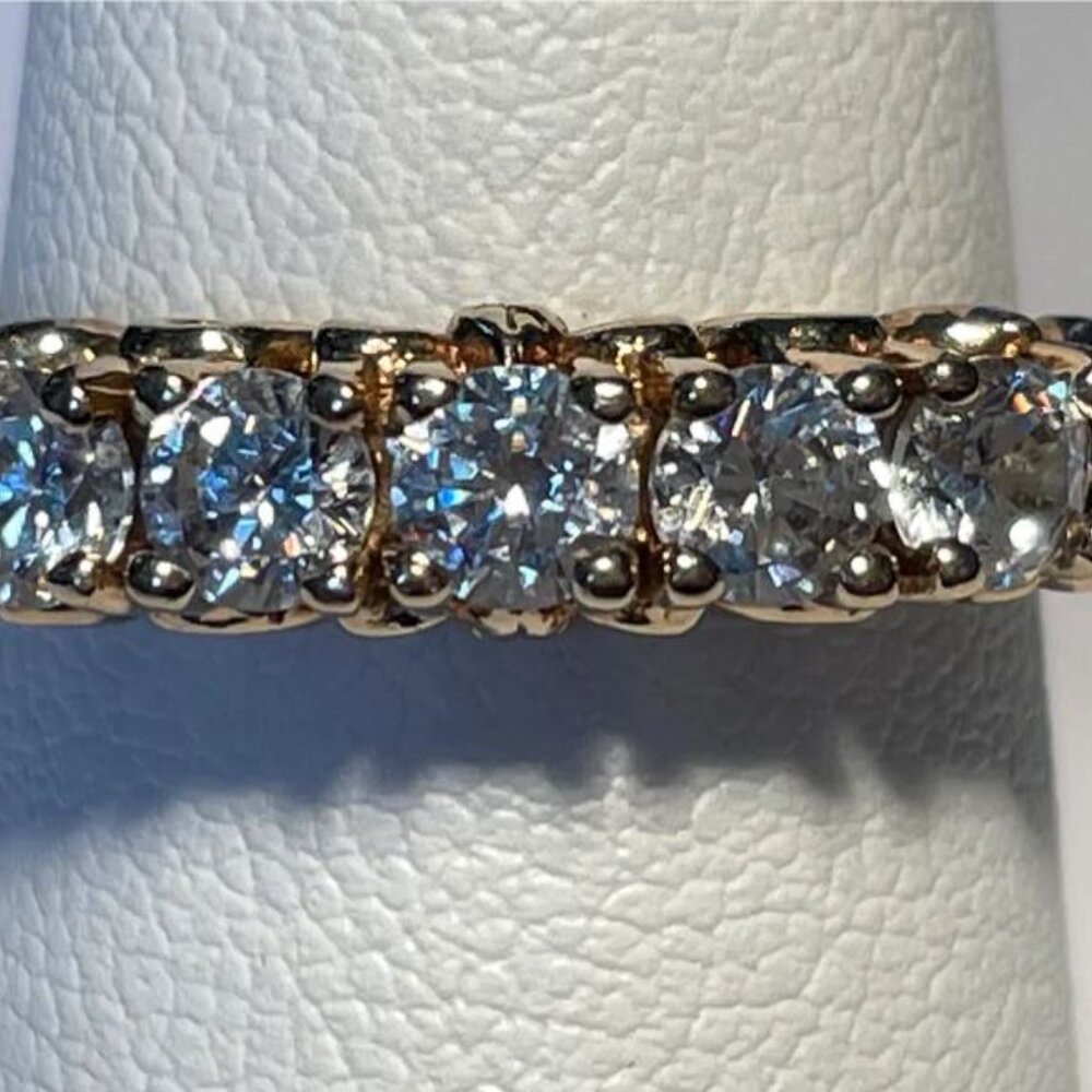 14k Solid Yellow Gold Anniversary Band Size 5 sizable up/down - Picture 4 of 6